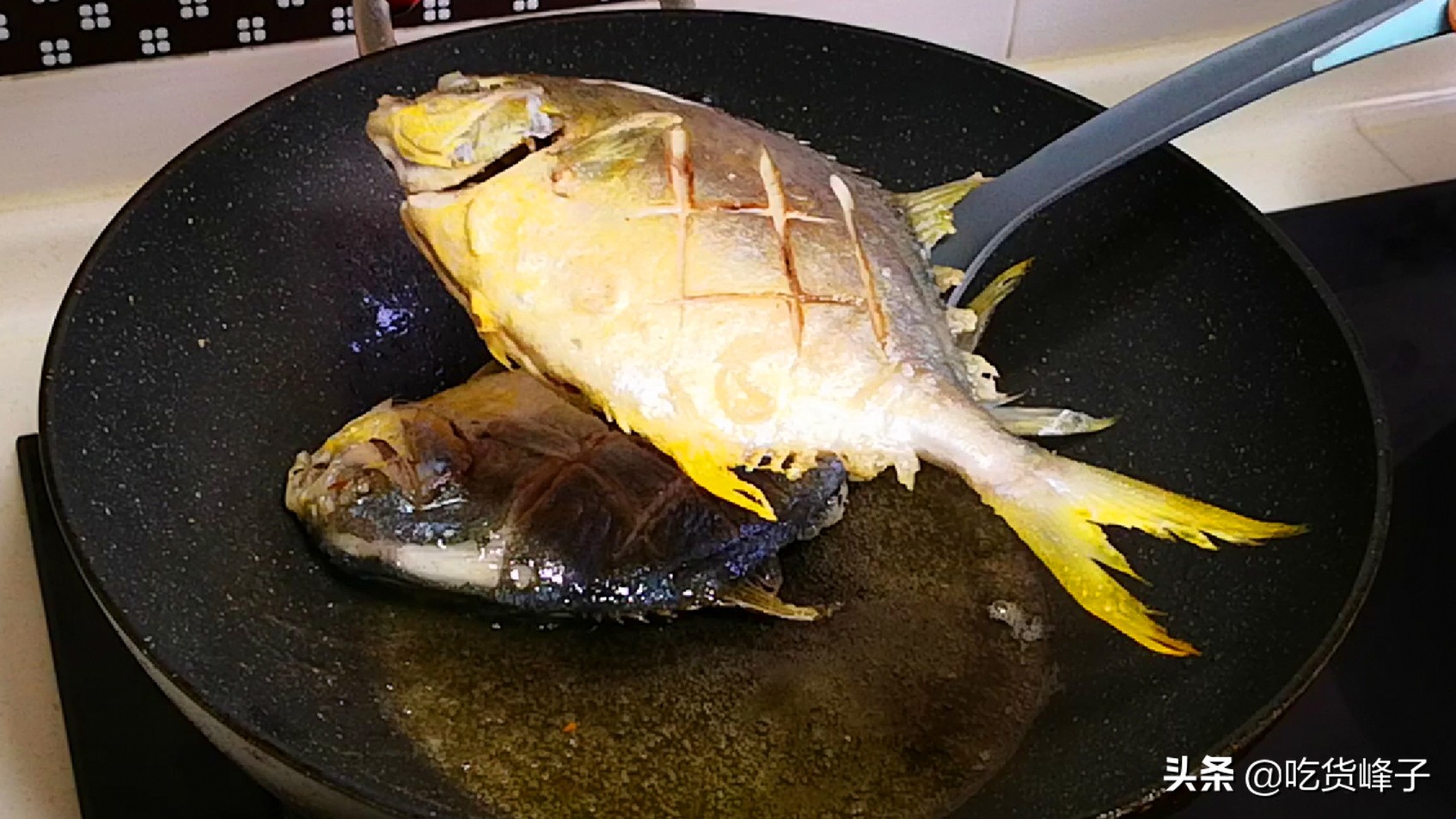 做鲳鱼最好吃的办法是什么,做鲳鱼就不用太多的水