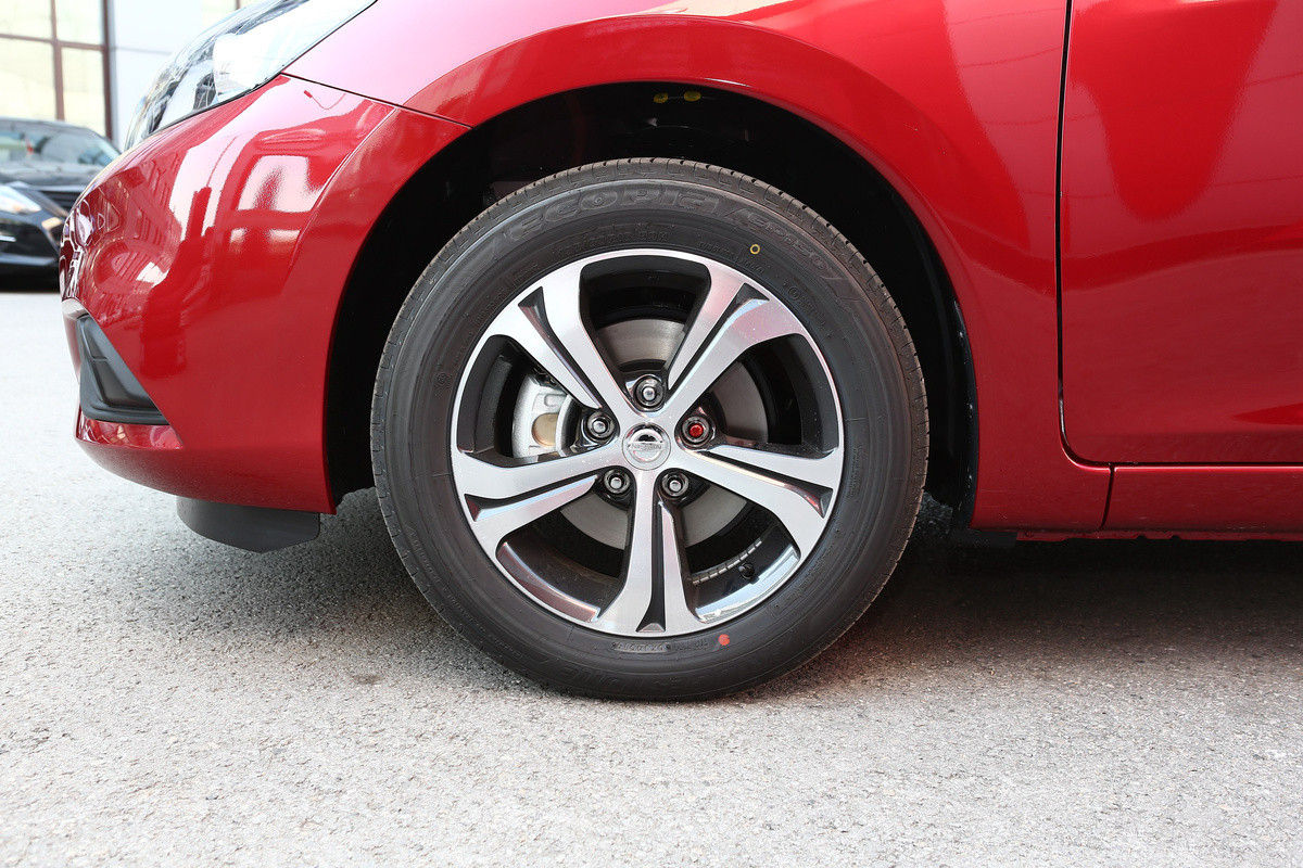 省油耐用日产车,最省油的家用车骐达