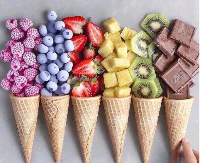 世界公认最黑的婴儿,世界上最黑的小孩长大后成这样了