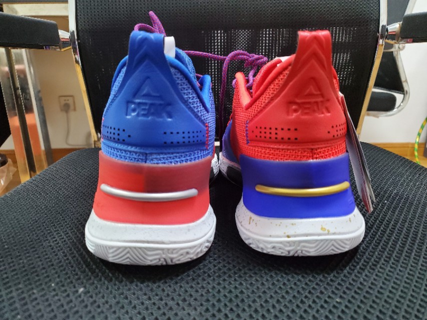 路威态极闪现测评,匹克态极闪现路威测评