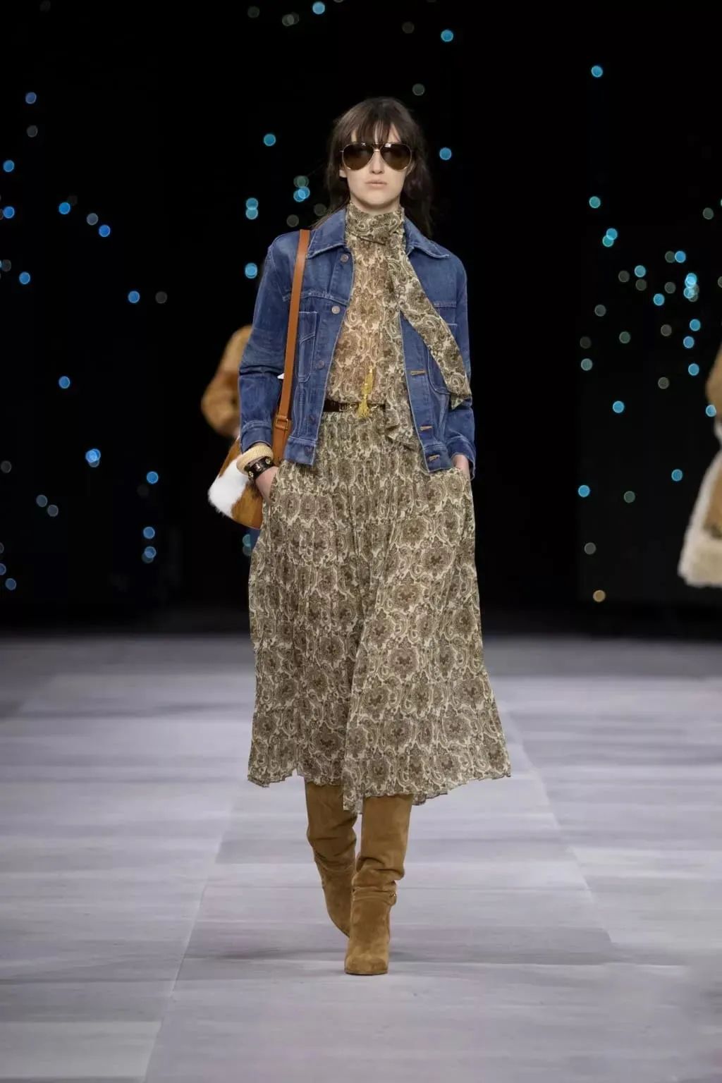 C4N|FLOWER|恣意绽放的秋冬穿衣灵感