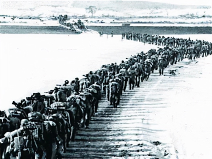 每秒100炮弹,每秒200发的炮弹