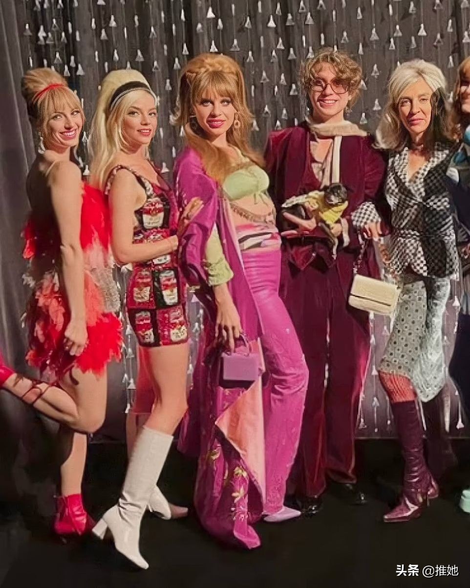 美国富豪迎娶日本姑娘,美国首富嫁女花多少钱