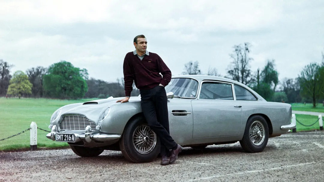 路虎揽胜广告植入,路虎最硬核广告