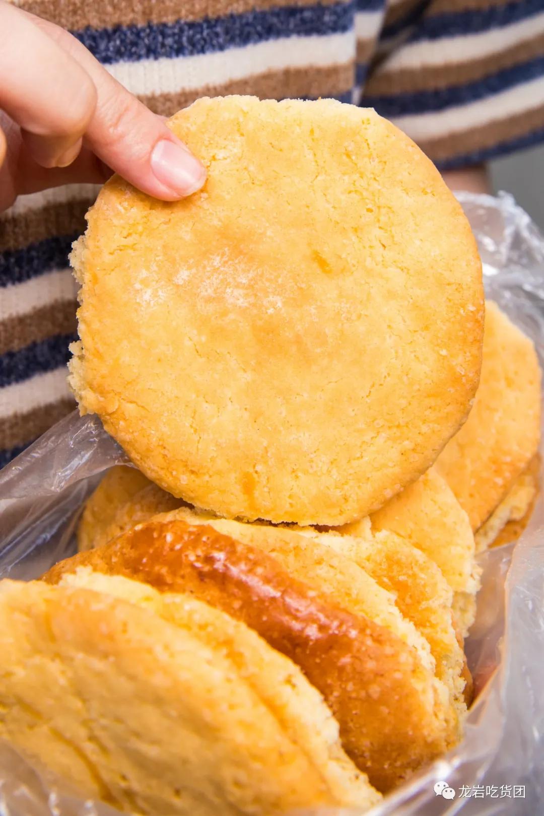 走吧，去龙门镇，吃上一整天