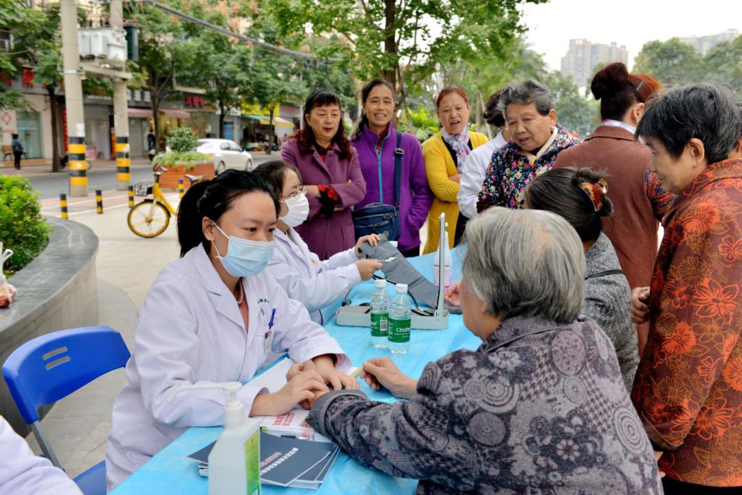 成都国际时尚周闭幕式,成都时装周