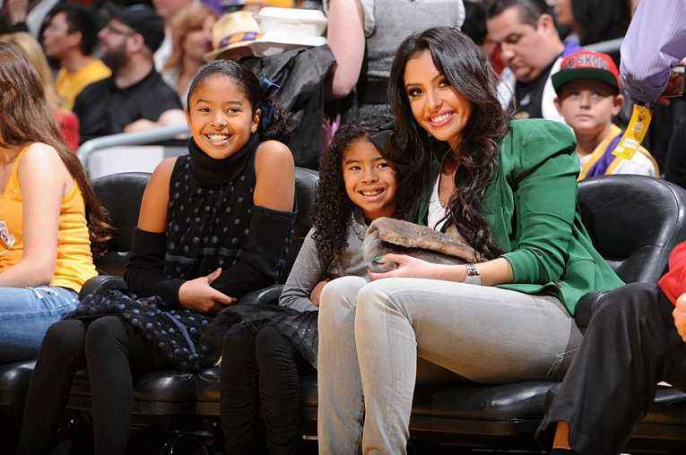 瓦妮莎最新状态照片,瓦妮莎发表感谢球迷