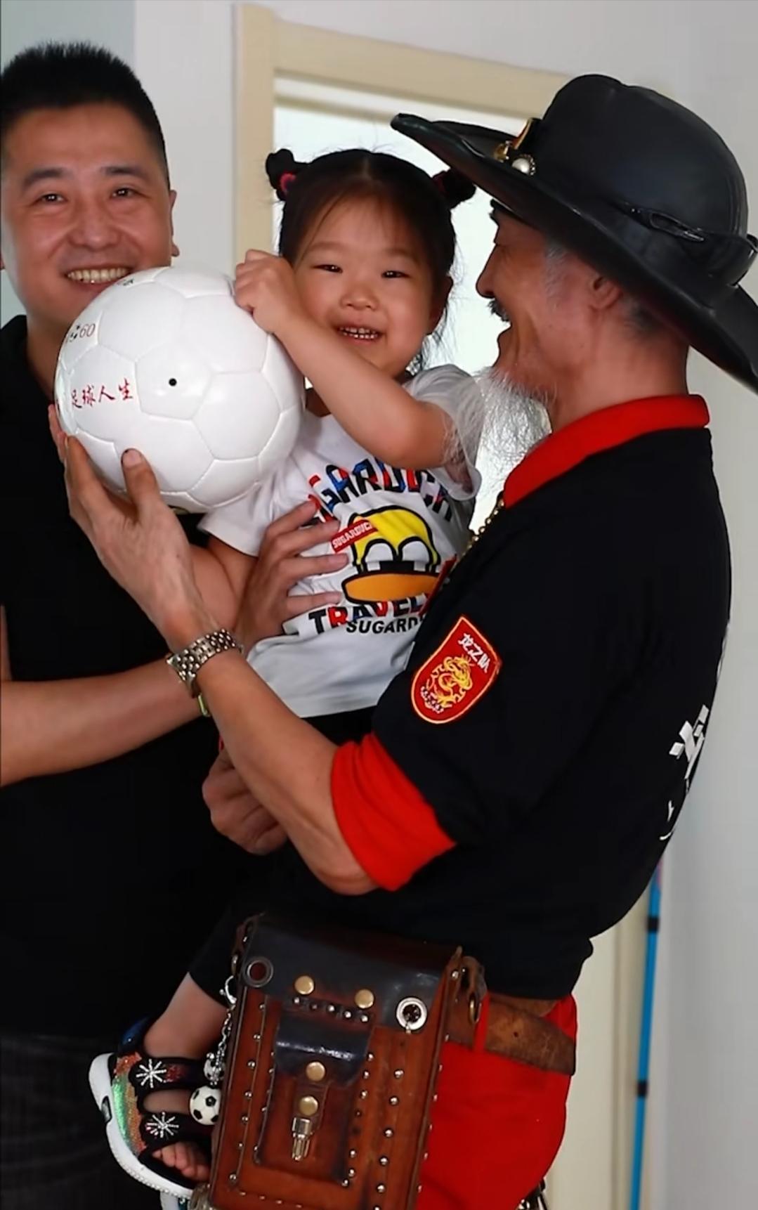 中国足球罗西,罗西分析中国足球