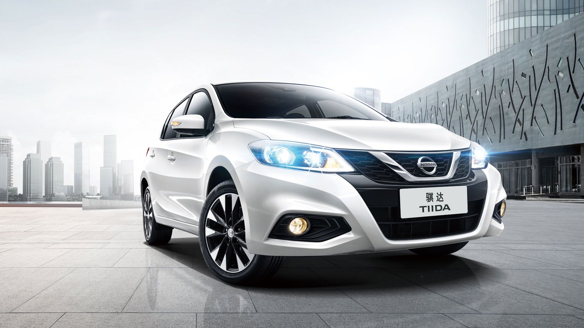 日产骐达2019款智享版全款落地价,骐达2020款智享版和智尊版的区别