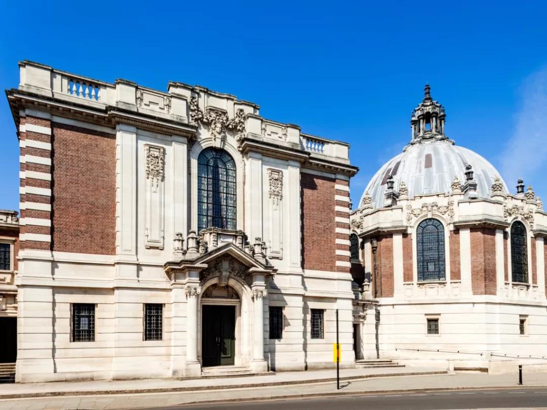 伊顿公学学校,伊顿公学是最著名的男校吗