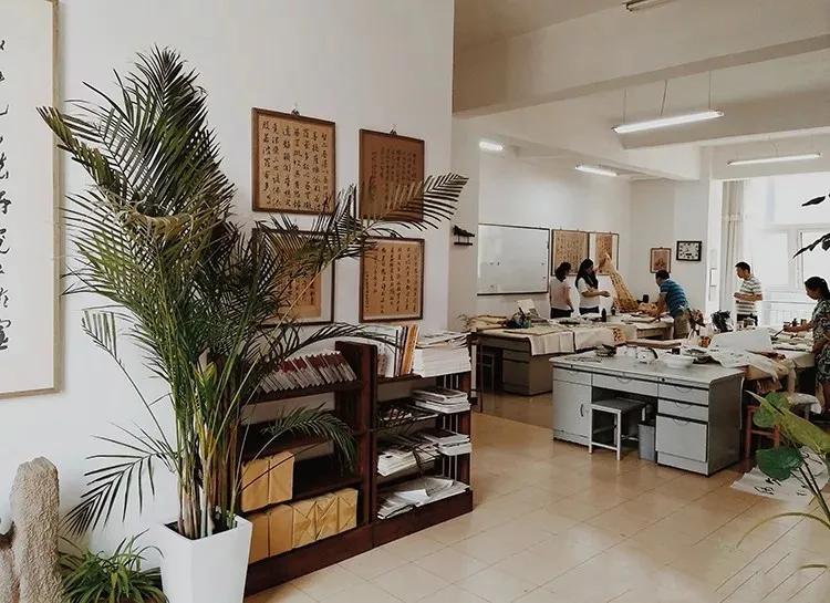 李洋油画,荣宝斋画院中国画名家工作室