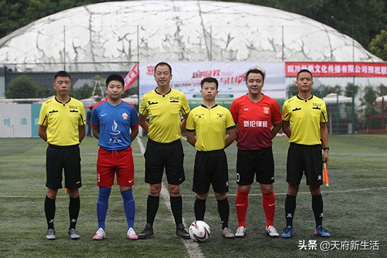 成都草根联赛中国足球,成都业余足球联赛比赛直播