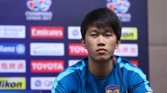 江苏苏宁队谢鹏飞,谢鹏飞替补登场不到3分钟建功