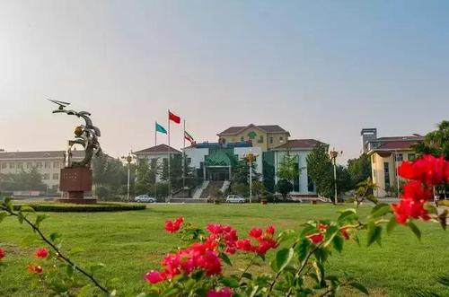 山东全省重点高中最新排名,山东百强高中是怎么排名的