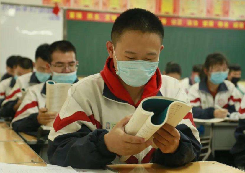 体育老师跑步有多快,体考1千米跑步的技巧