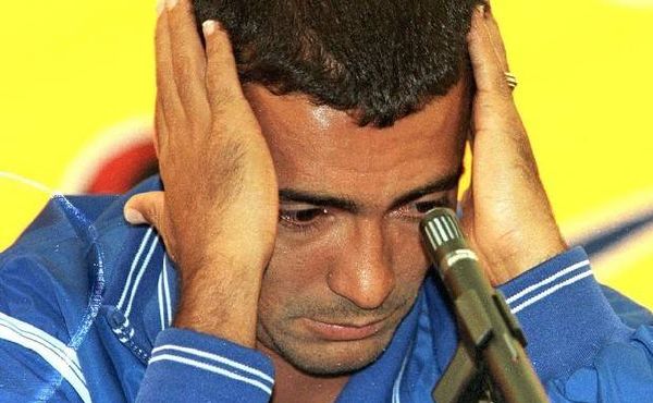 球场悲伤时刻,球场上的悲情瞬间