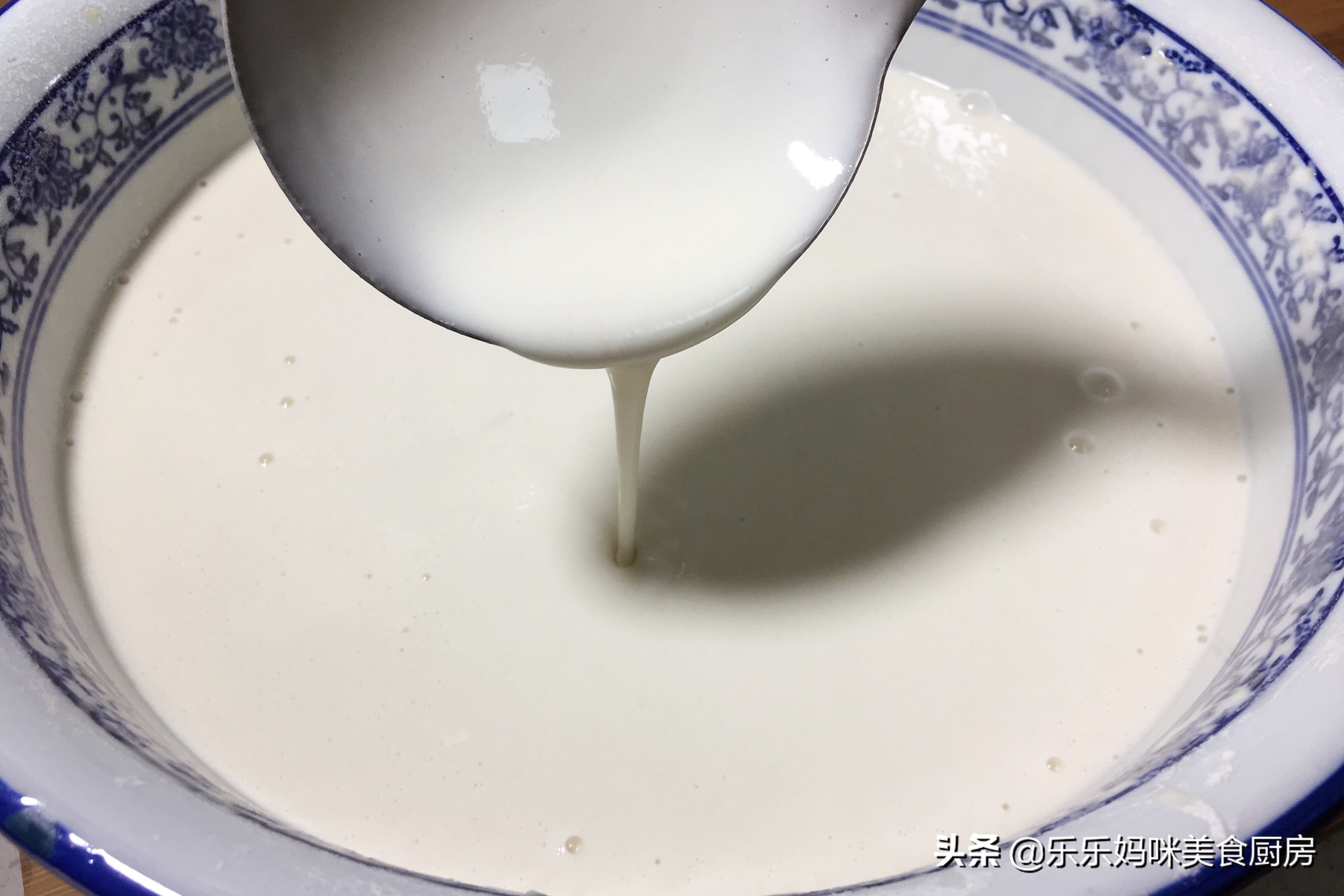 在家蒸凉皮揭不下来怎么回事,怎么蒸凉皮又薄又筋道