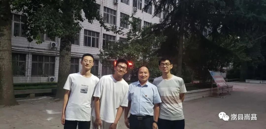 嵩县一高刘洪冶简介,嵩县刘洪冶是哪年考生