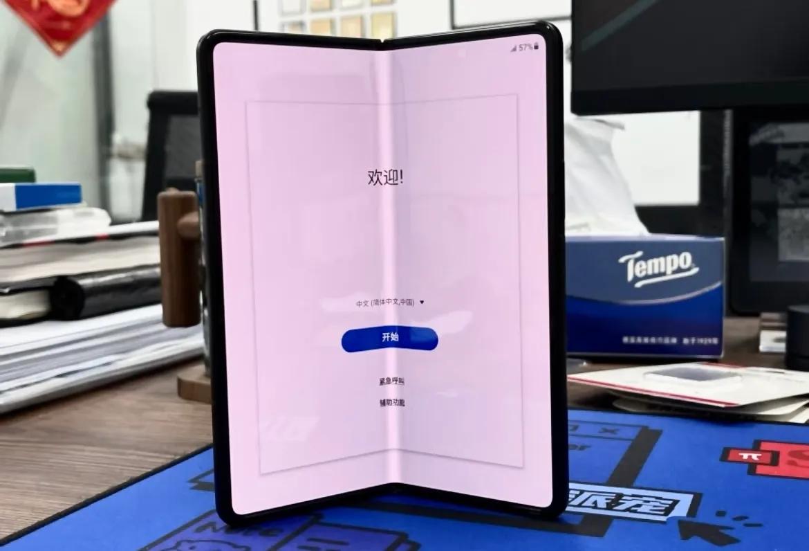 现在谈恋爱男人送女孩啥礼物最好,恋爱中女人给男人送什么礼物