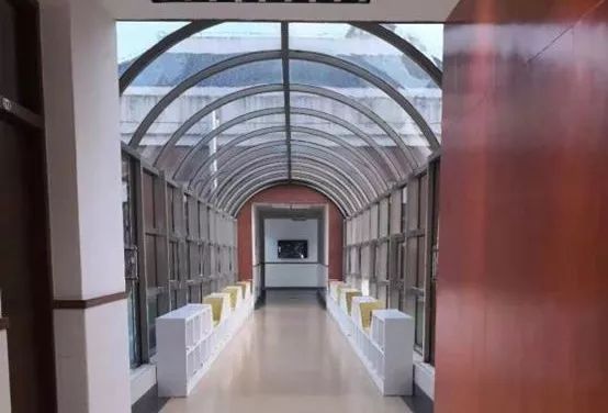 杨浦区小学入户年限,上海公办学校入户年限