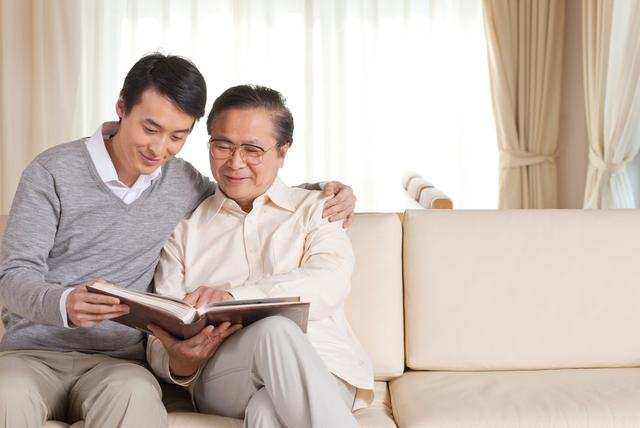 如何应对老人的无理取闹,家里老人总是找事怎么办