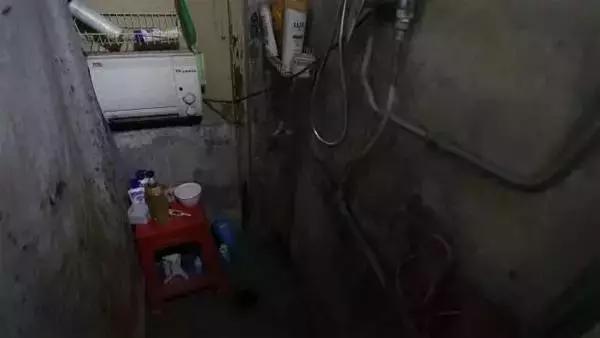 一家5口蜗40㎡夹缝房，睡折叠床、生二胎，看设计师如何解决困境