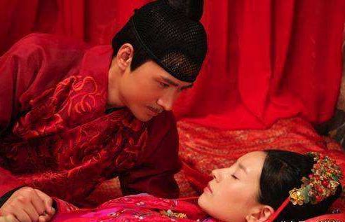 鍙や唬濂冲瓙鏈垚濠氭病鏈夎礊娲佷細鎬庢牱,鍙や唬濂冲瓙濡傛灉鏈鍏堝瓡鏄綍涓嬪満