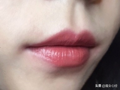 yslzoe联名试色,ysl联名黑管星辰