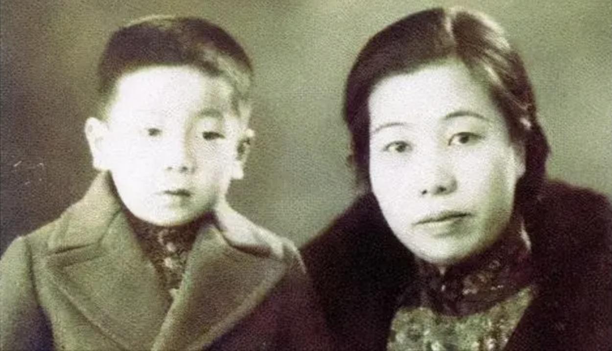 鲁迅死后83小时：被进行最后一轮抢救，被做脸模，遗体两度被整理