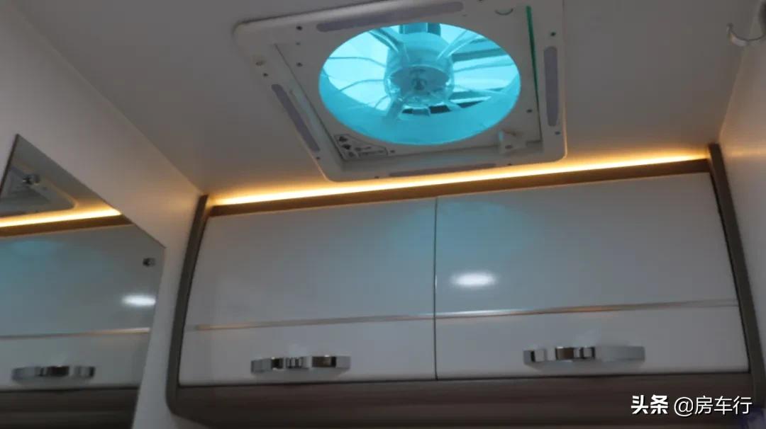 热门房车车型大全,房车十万左右高颜值的车