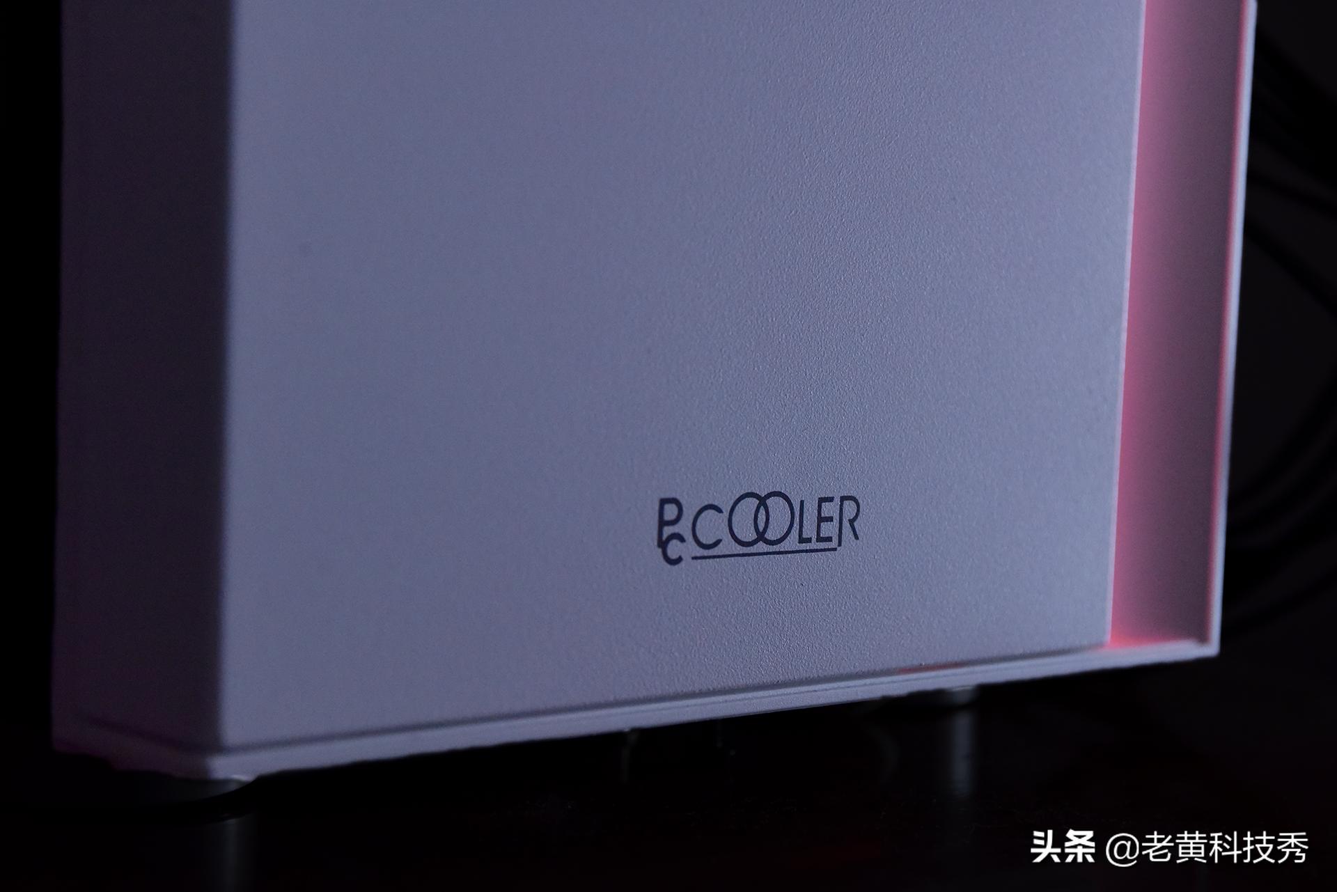 白色主机无显卡搭配,纯白主机配黑机箱