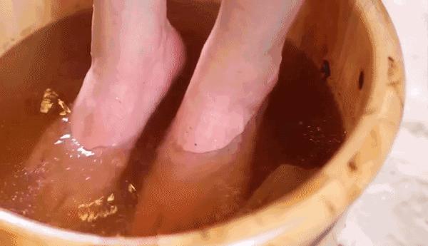 治脚冷的最有效偏方,老中医教你脚暖