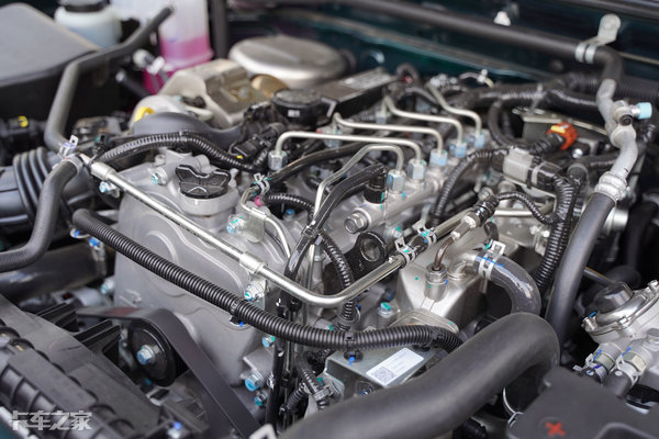 日产皮卡锐骐7柴油版14.88万配置,东风日产皮卡锐骐5柴油版报价