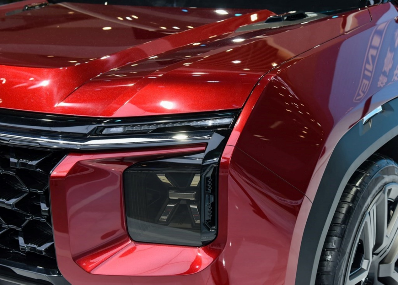 五菱宏光宏光侠会搭配3.0t吗,五菱新款suv宏光侠是后驱车吗