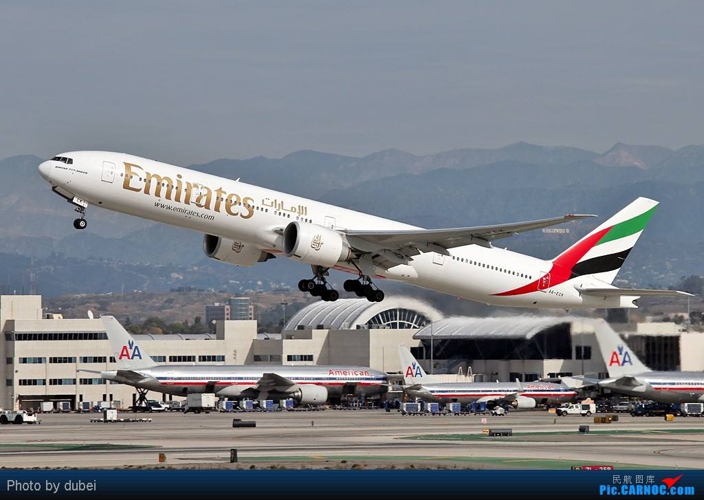 迪拜飞塞尔维亚多少钱,迪拜飞广州机票多少钱一张