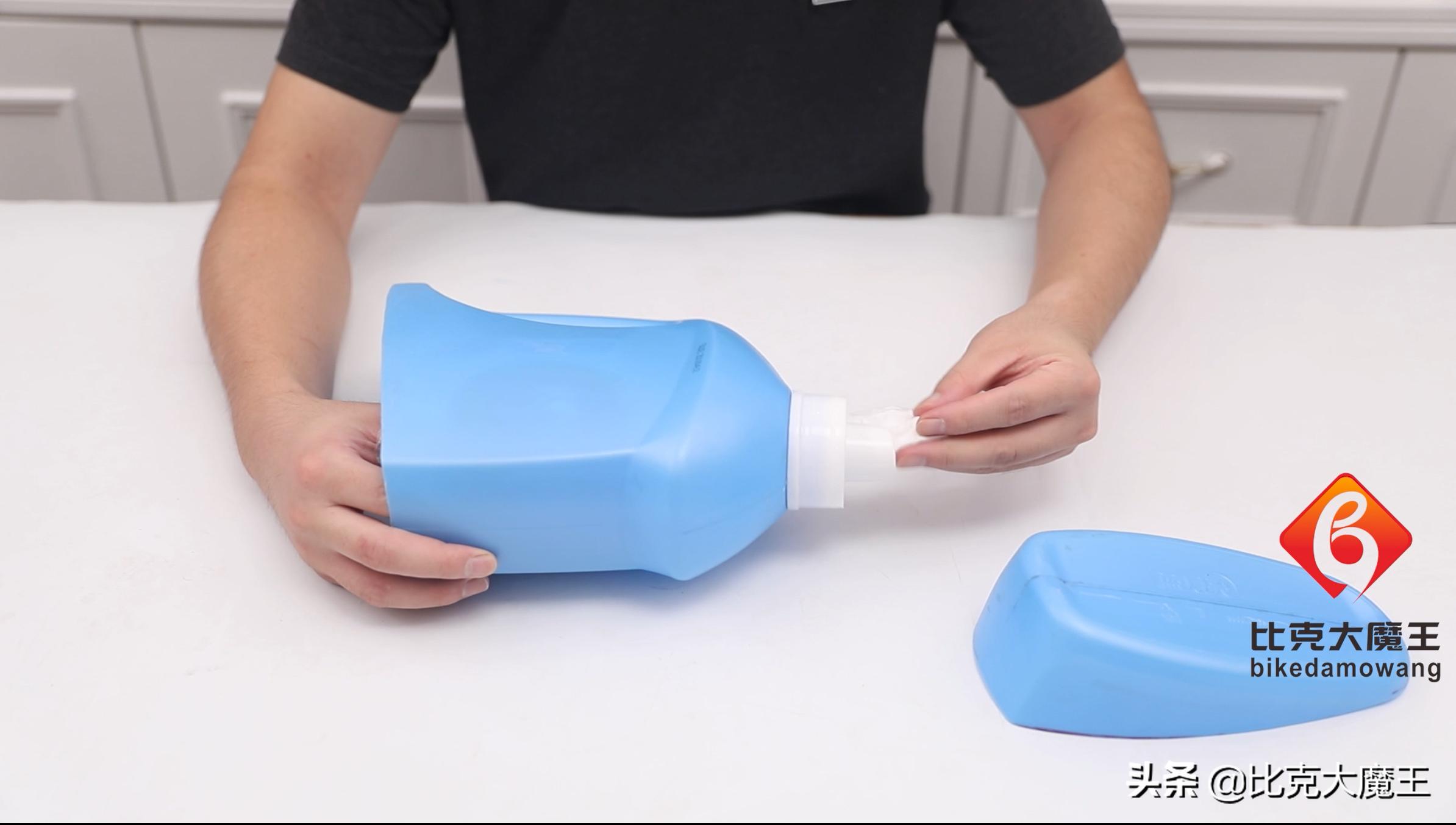 洗衣液瓶用完千万别扔,家里用完的洗衣液瓶别扔