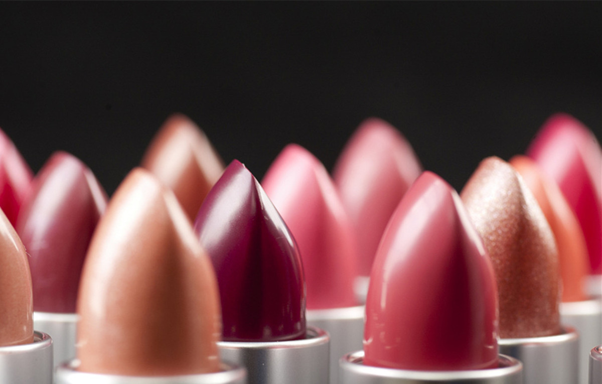 女性四十岁爱什么色的口红,为什么女人爱珠宝