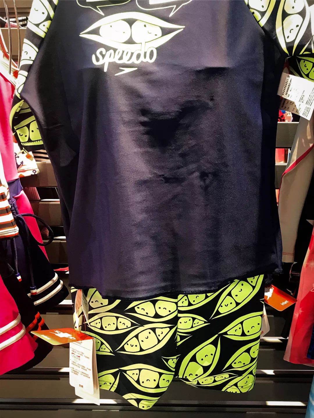 儿童泳衣买哪种最好,泳衣测评儿童10岁左右