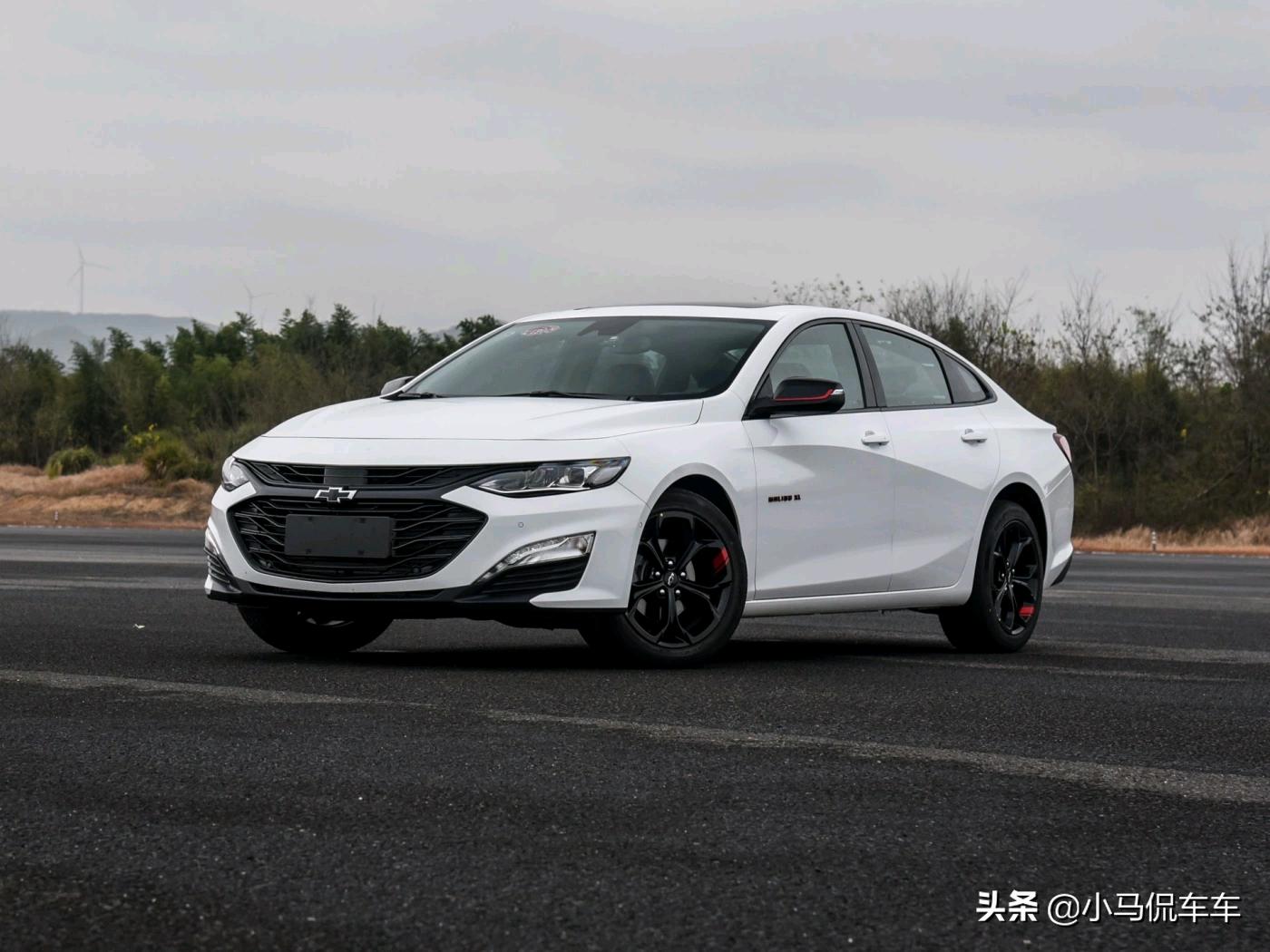 迈锐宝xl和天籁2.0自吸怎么选,19款天籁2.0对比迈锐宝xl