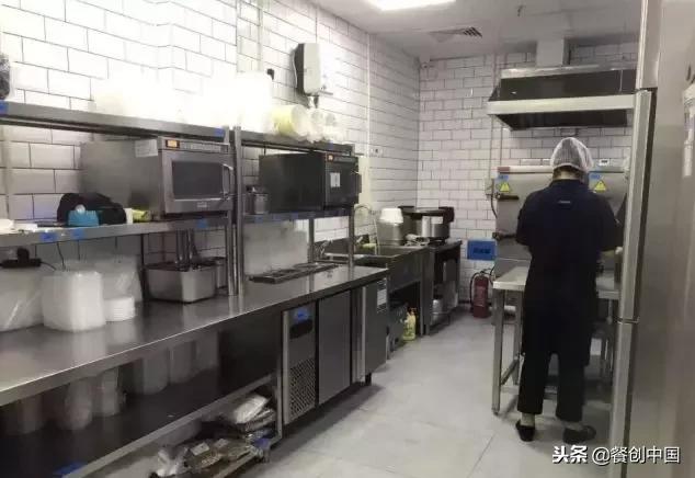 加盟餐饮亏损的原因,餐饮加盟商血本无归
