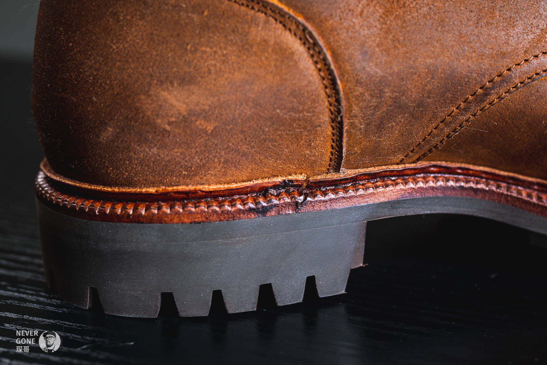 2000多块带来船新的穿着体验：Meermin油蜡马臀靴