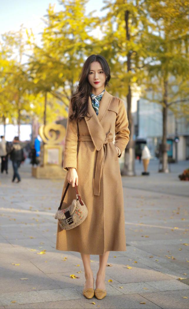 小个子穿搭150显高显气质羊绒大衣,斗篷式羊绒大衣短款小个子穿搭