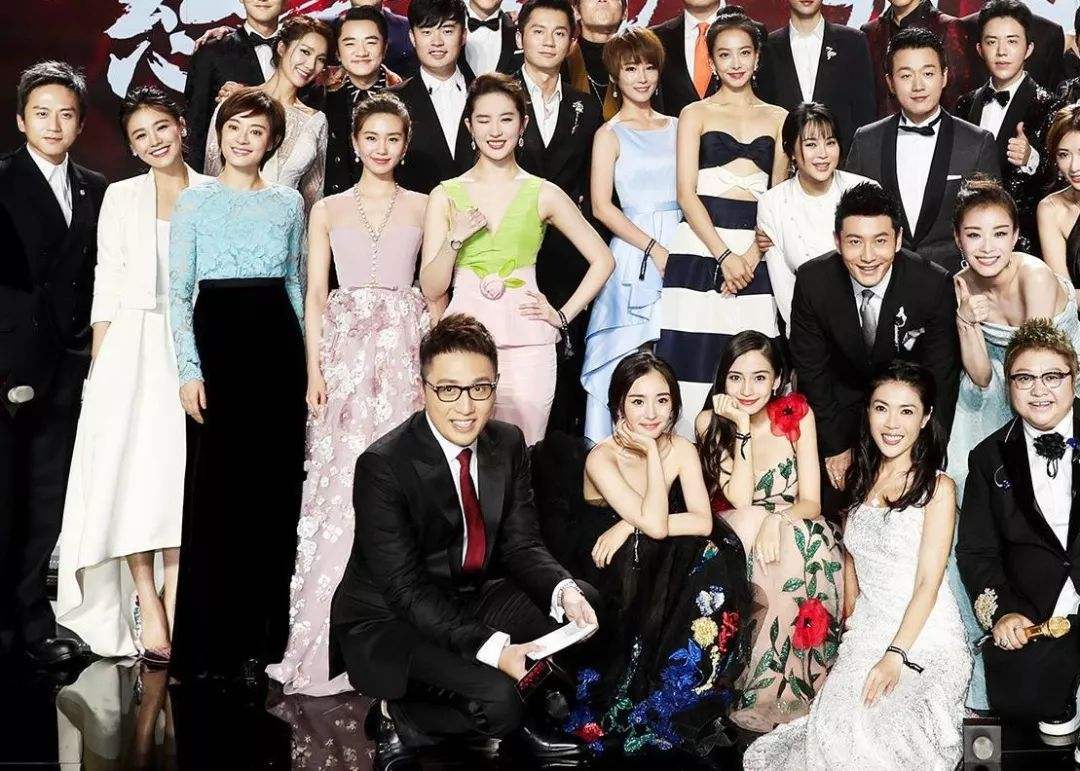 女明星真实年龄成谜,所有女明星的真实年龄多大