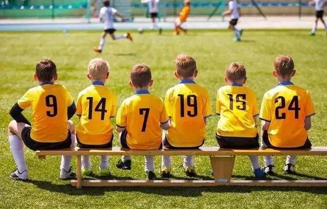 将体育纳入高考有什么好处,将体育列为考试有什么影响