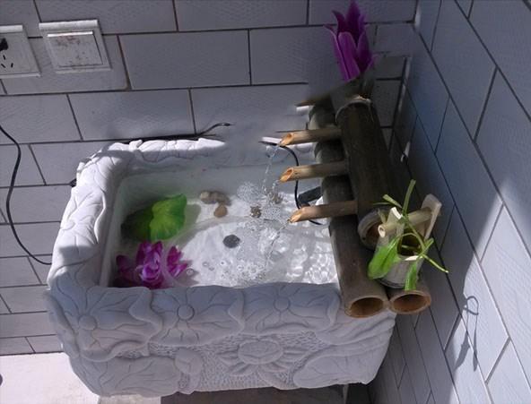 庭院不建鱼池直接放鱼缸设计效果,阳台做水池假山养鱼