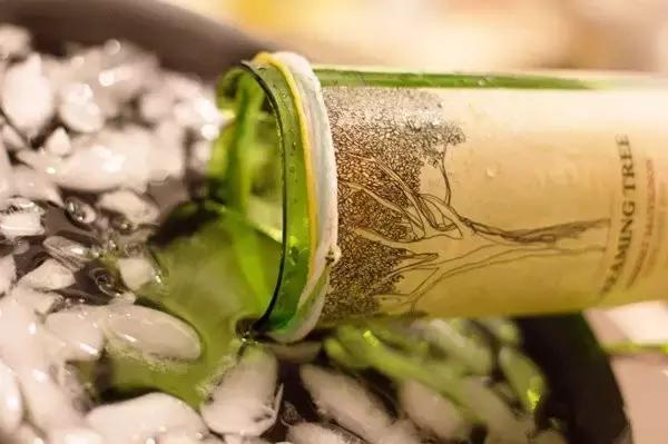 切割陶瓷酒瓶做花盆最简单的方法,没有工具怎么把陶瓷酒瓶弄成花盆