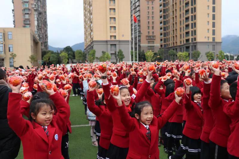 尚雅文笔相约明天——连江县文笔小学欢迎新同学
