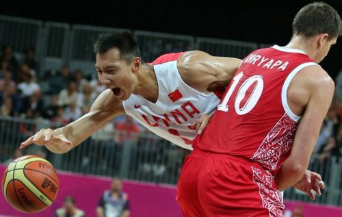 2011易建联从nba回归cba首秀,cba易建联算一哥吗