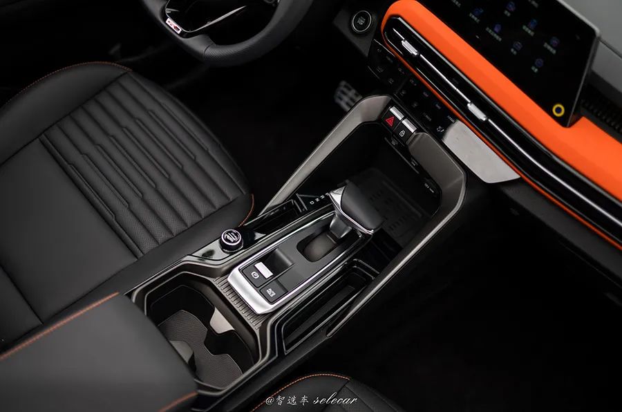 撩人的不只是颜值,换装途胜L同款1.5T动力,实拍解析智跑Ace