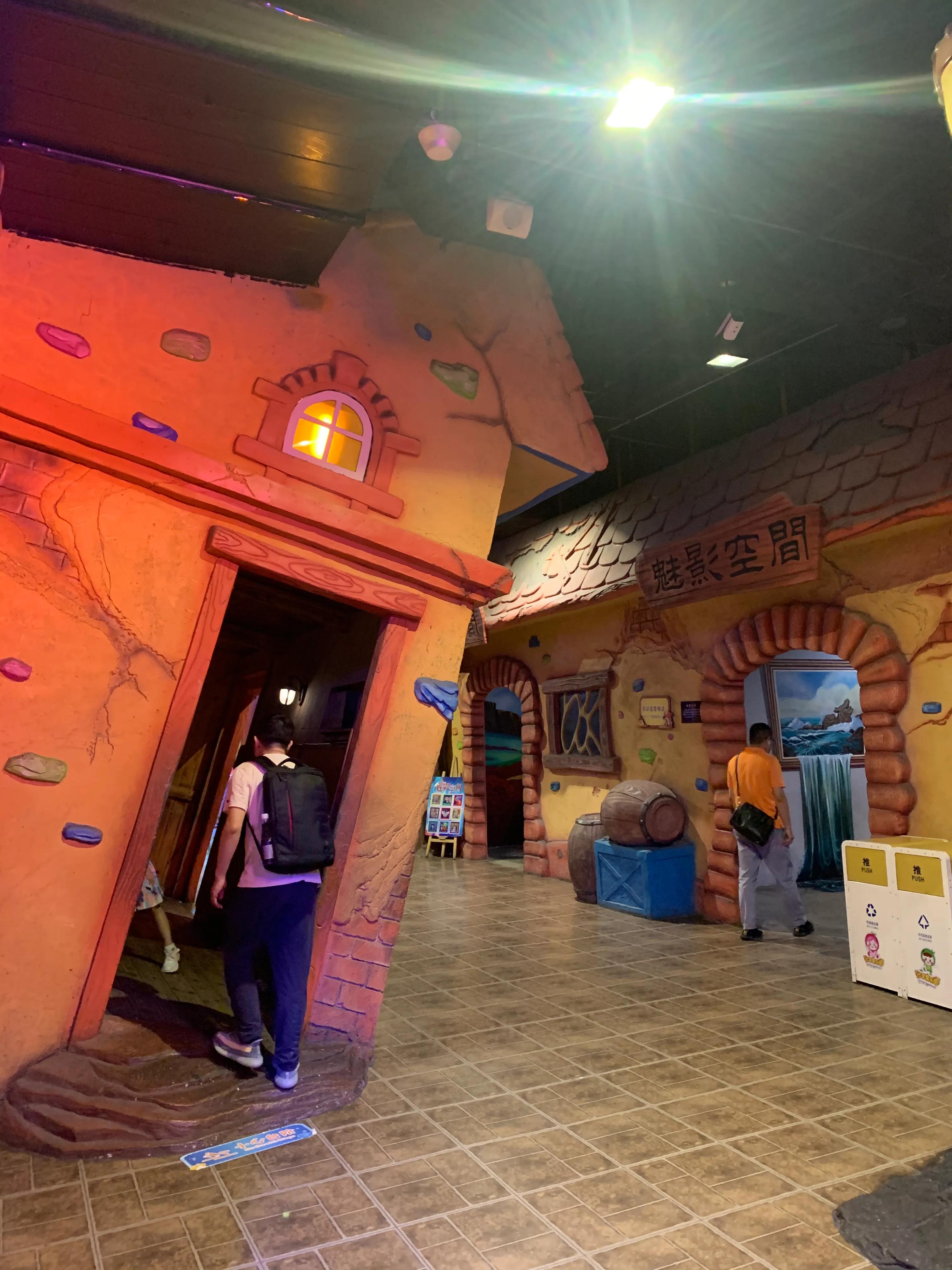 杭州烂苹果乐园项目亲身体验,杭州烂苹果乐园人多吗